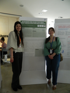 foto del afiche durante la JIEP